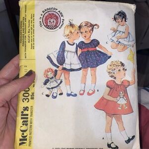 1971 McCall's 3001 Raggedy Ann Pattern Girls' Dress Pinafore Sz 1/2 Complete